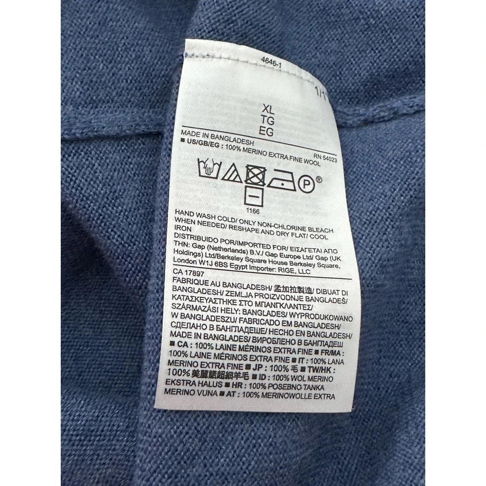 Banana Republic Sweater Men XL Blue 100%‎ Merino Wool Long Sleeve V Neck Office